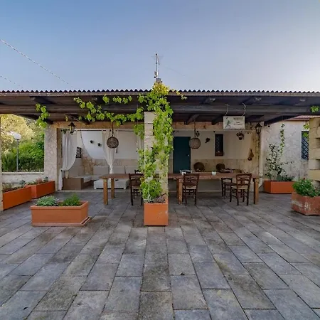 Sunshine House Ap1 - In Con Piscina E Veranda *